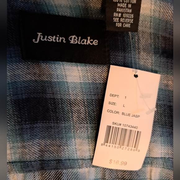 Justin Blake Shirt - Picture 4 of 4